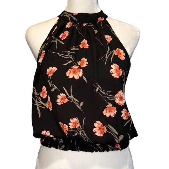 SIENNA SKY BLACK with Flowers. Cinched at Waist Collar Buttons at Back NWT - Picture 1 of 10